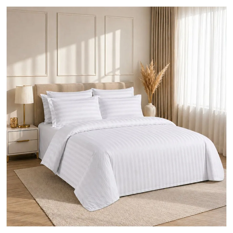 Hotel Supplier damasc, 4 piese, 250 de lei